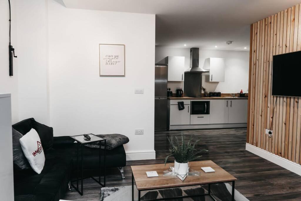 Stunning Modern Heart Of The City Apartment Sheffield Buitenkant foto