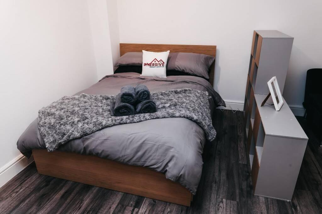 Stunning Modern Heart Of The City Apartment Sheffield Buitenkant foto